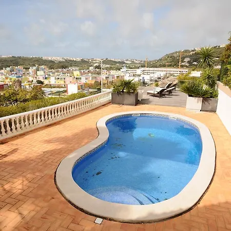 Villa Okapi