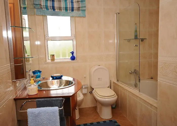 וילה Okapi אלבופיירה